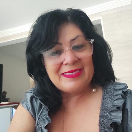 Valeria Vaz é a convidada do Programa Vozes e Saberes